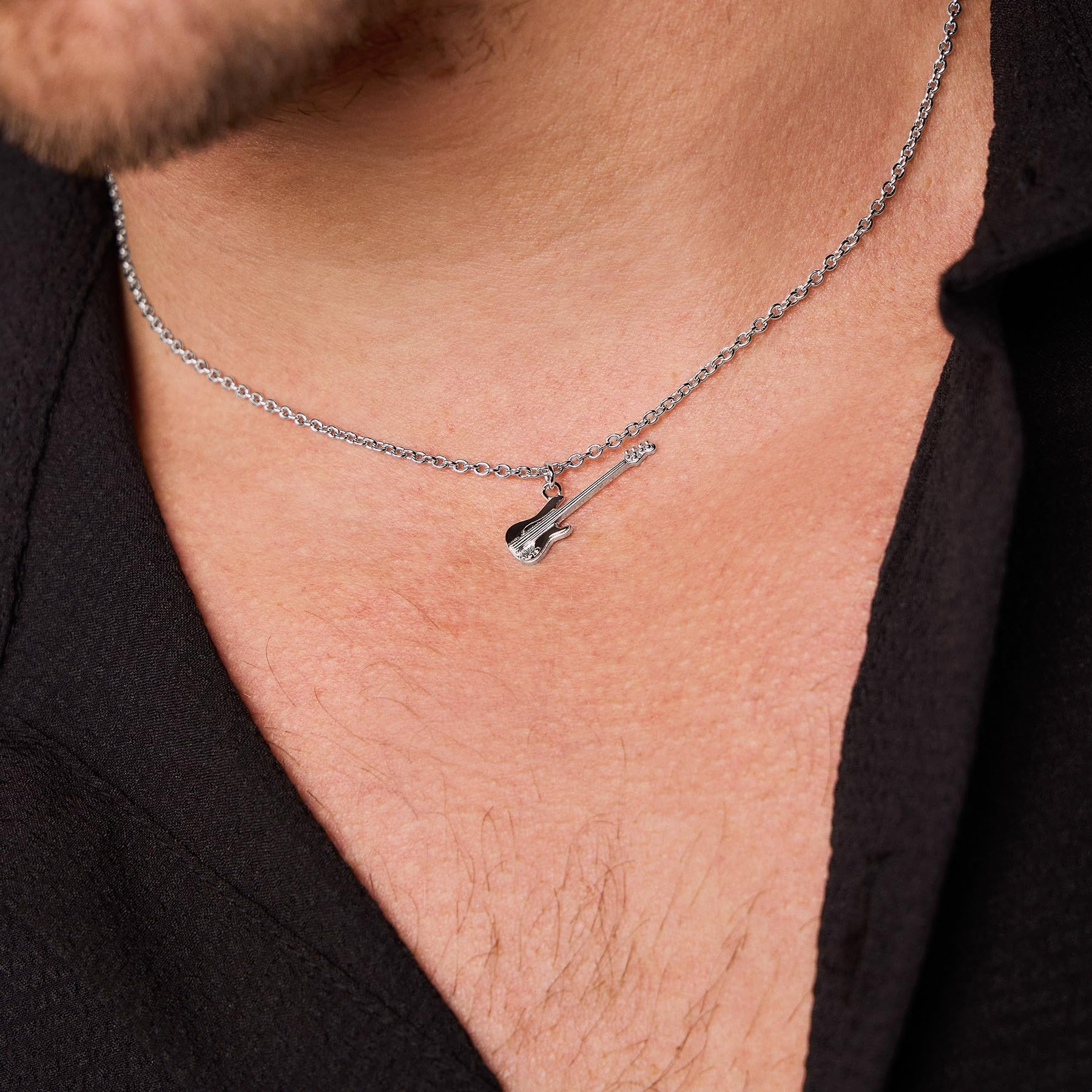 amor-halsschmuck-scorpions-kette-gitarre-45-5-cm-2040531 image 6